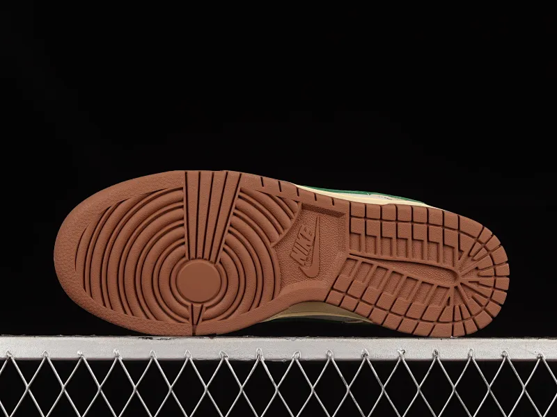 All categories Nk SB Dunk series Nk SB Dunk Low low-top sneakers Nk Dunk Low LV co-branded high-end customized SB low-top sports and leisure sneakers XD6188-003